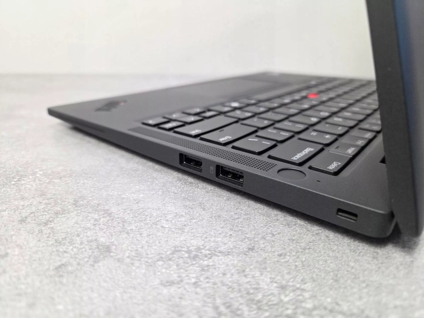 Nešiojamas kompiuteris Lenovo ThinkPad T14s Gen 6 – Intel Ultra 5 225U, 16 GB RAM, 512 GB SSD, 14″ ekranas