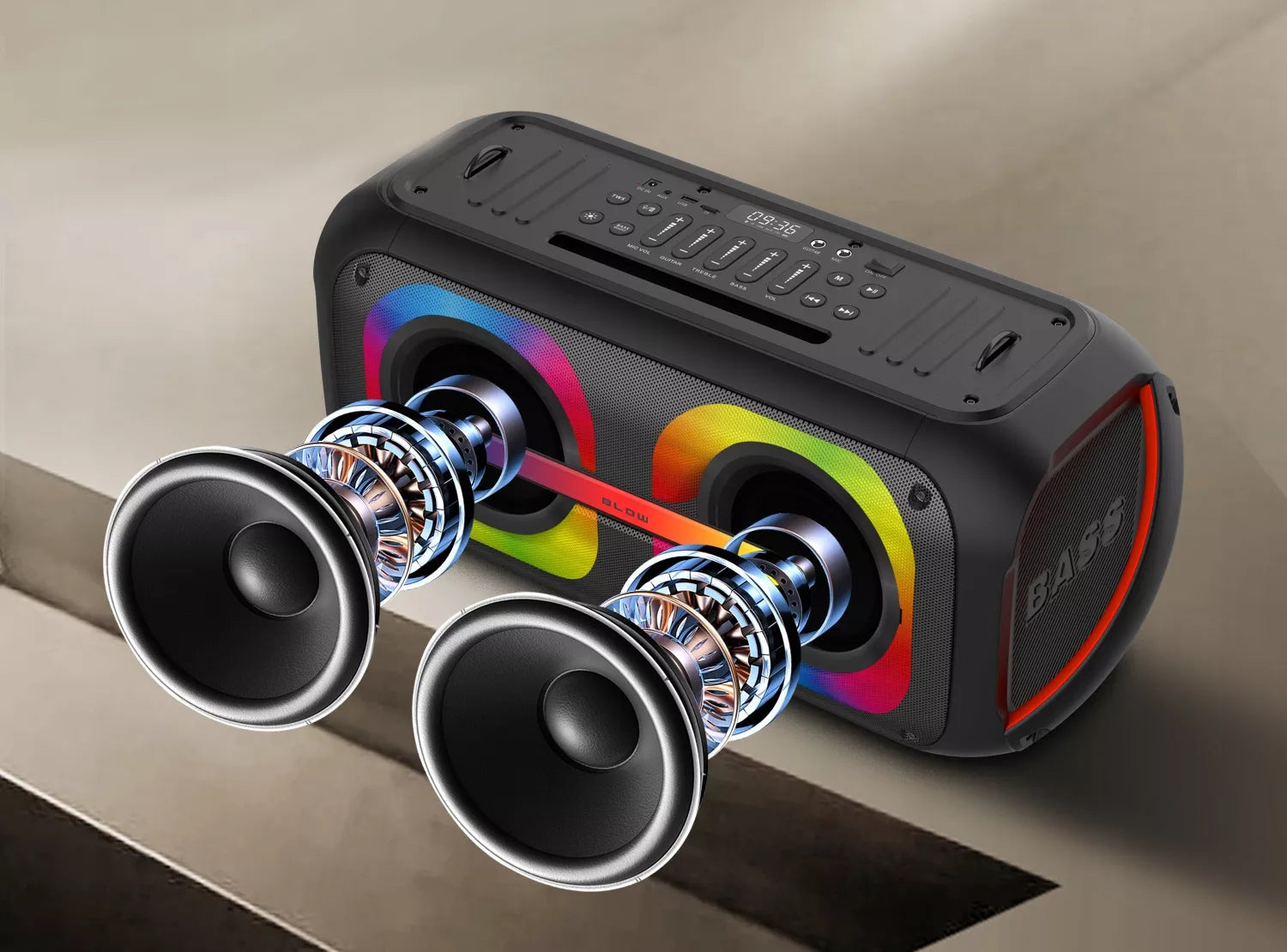Galingas Bluetooth nešiojamas mobilus garsiakalbis su mikrofonu, nuotolinio valdymo pulteliu, USB, SD, Karaoke