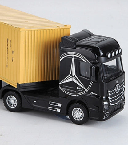 Modelis vilkiko su puspriekabe MERCEDES, mastelis 1:43