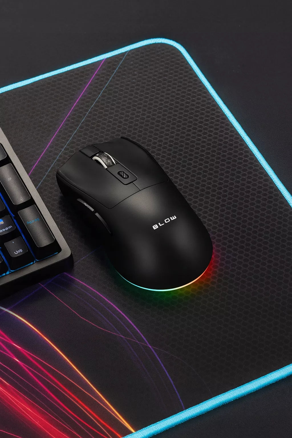 Juoda optinė žaidimų pelė su įkrovimo stotele, PC, USB, Bluetooth 2.4GHz