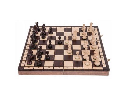 Medinė šachmatų lenta – 40 × 40 cm