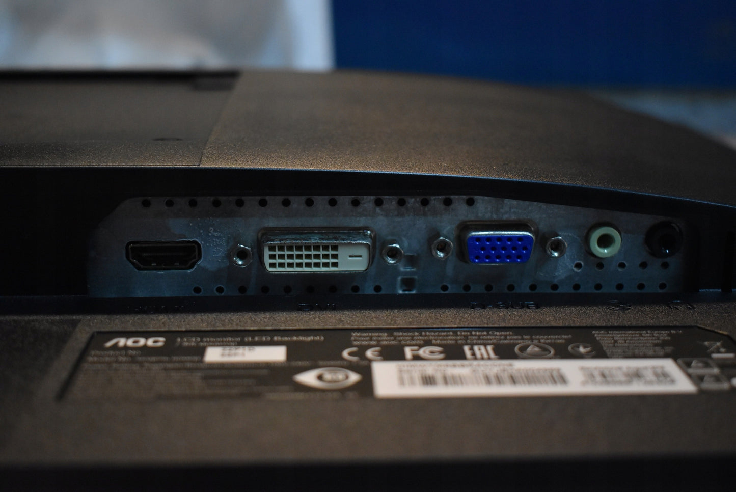 Monitorius AOC 22" 22P1D (223M)