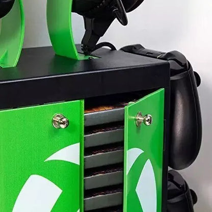 Xbox stovas, skirtas 4 valdikliams, 10 žaidimų ir 1 ausinėms