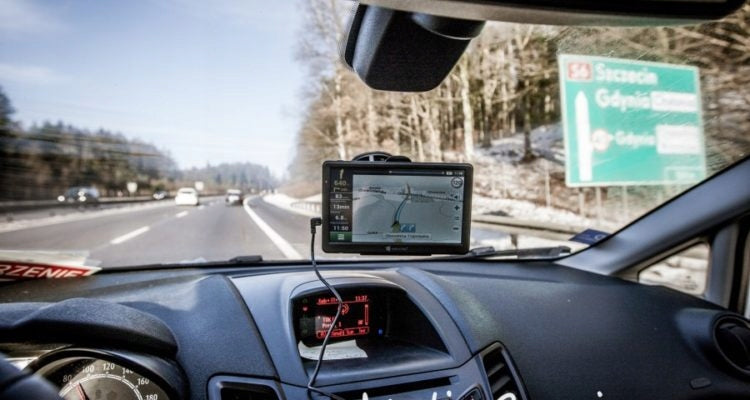 GPS navigacija sunkvežimiams vilkikams iGO Primo Truck USB ŽEMĖLAPIAI 2025