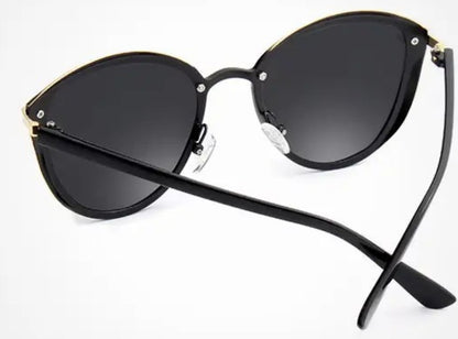 MOTERIŠKI AKINIAI NUO SAULĖS KINGSEVEN KATĖS FORMOS POLIARIZUOTI UV400 + DĖKLAS