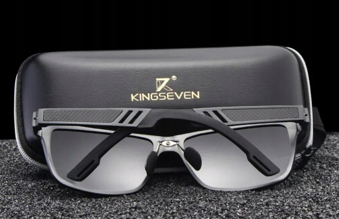 Vyriški saulės akiniai KINGSEVEN – poliarizuoti UV400, rinkinys su dėklu