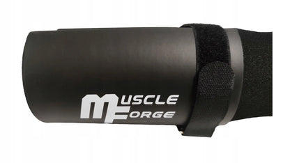 MuscleForge apsauginė štangos kaklo ir pečių pagalvėlė, juoda, skirta pritūpimams ir klubų kėlimui