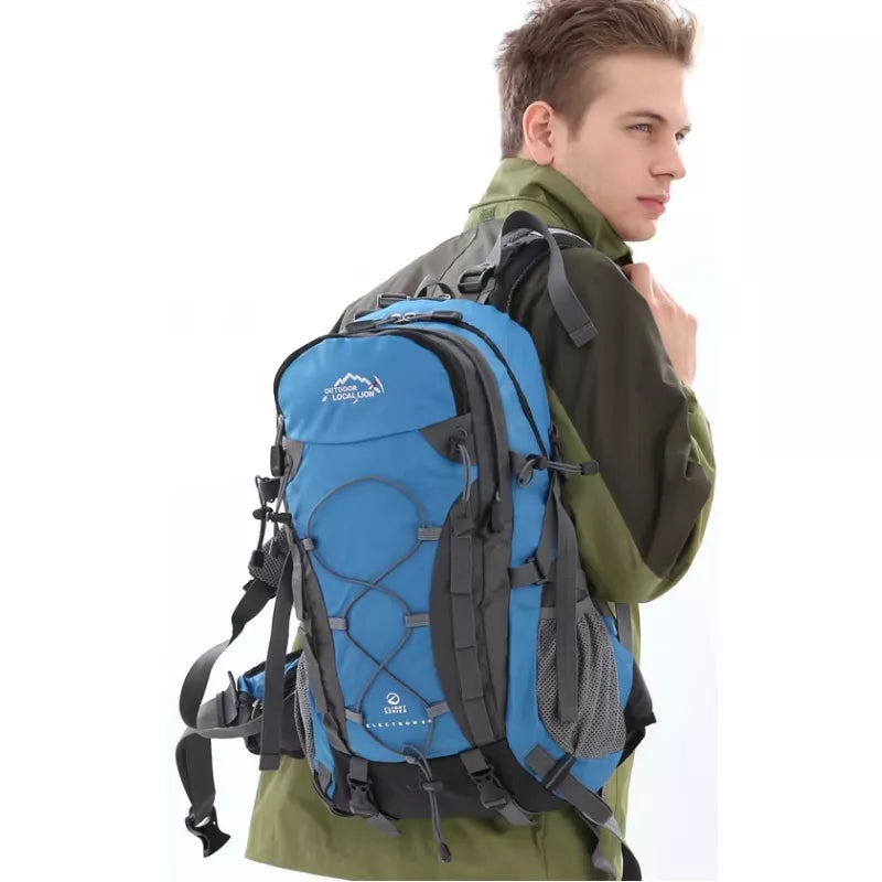 Kelionių kuprinė 25L Traper 1 MĖLYNA su lietaus uždangalu 45l