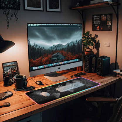 Apšviestas RGB žaidimų pelės kilimėlis XXL 80×30 cm – LED, Pasaulio žemėlapis
