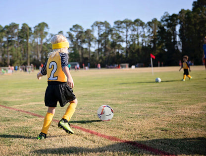 Futbolo kamuolys 5 dydžio FLYING MIKE, skirtas treniruotėms aikštelėje, baltas