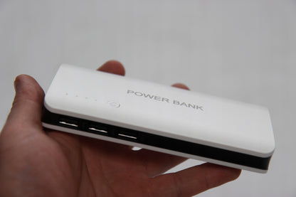 Power bank 50000mAh PowerBank Ekranas 3xUSB Žibintuvėlis AVARINIS SPALVOS
