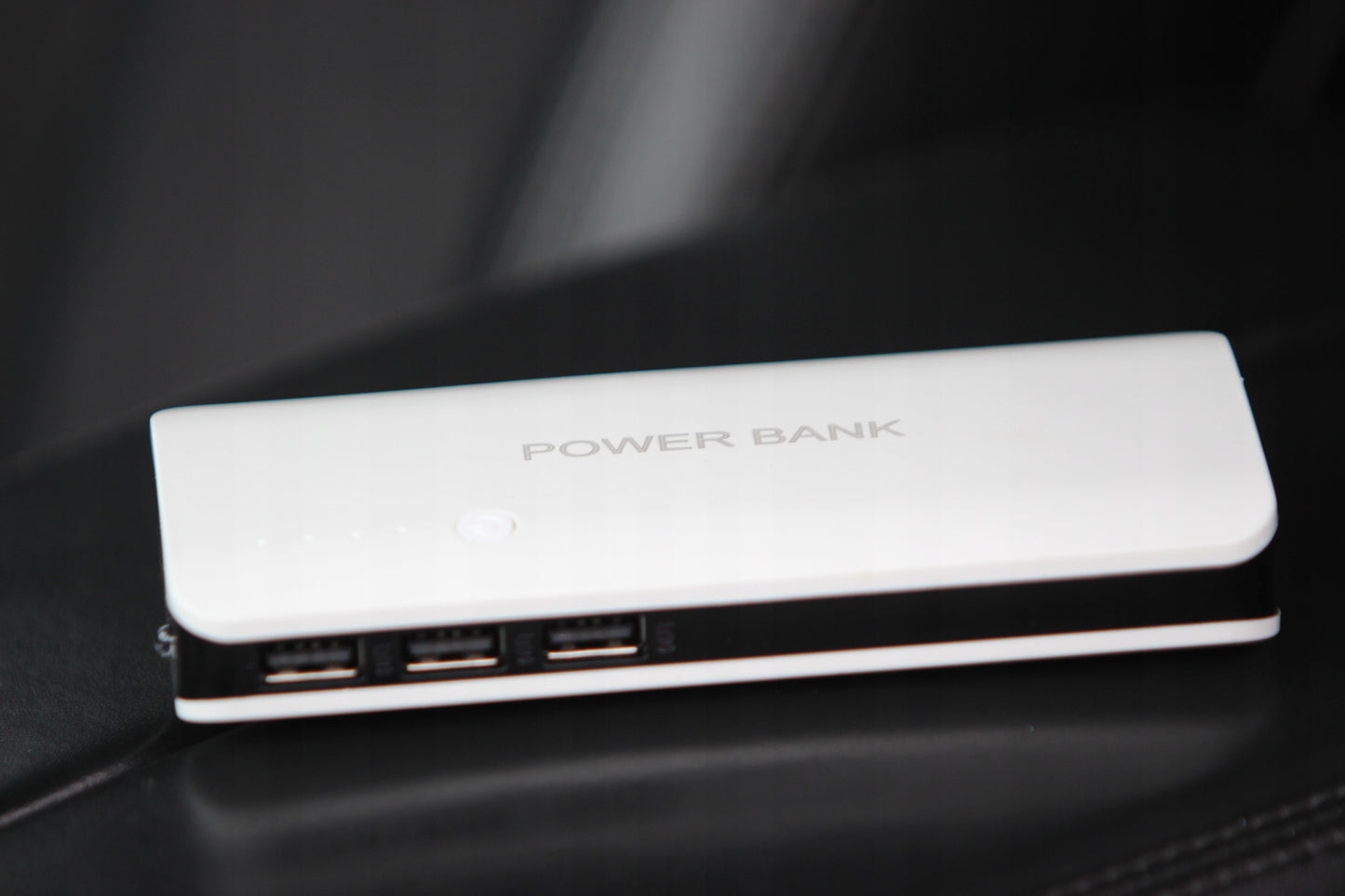 Power bank 50000mAh PowerBank Ekranas 3xUSB Žibintuvėlis AVARINIS SPALVOS