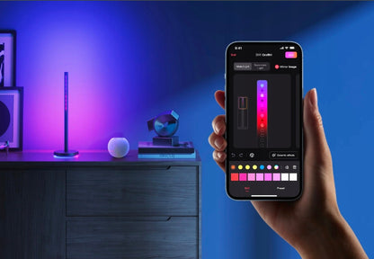 RGB ausinių stovas su 3D apšvietimu