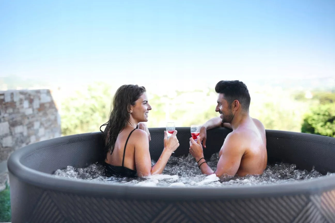 Pripučiamas lauko SPA baseinas 930l WiFi OZONO UVC pilnos komplektacijos ŽIEMA/VASARA