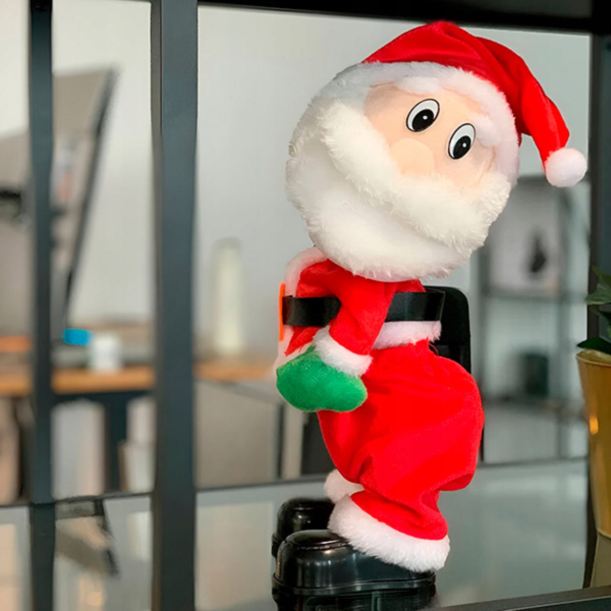 Dainuojantis ir šokantis Kalėdų Senelio žaislas, šokantis Senelis