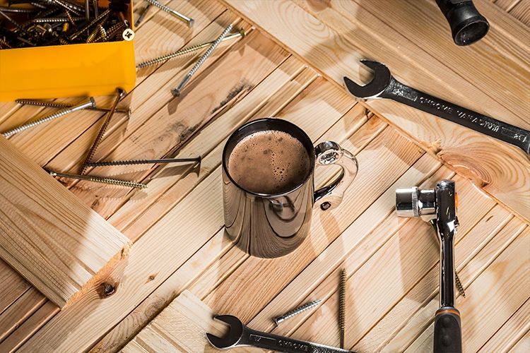 SUPERIS PUODELIS "AUKSO RANKOS" MECHANIKO INŽINIERIAUS (s)