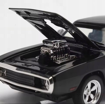 Kolekcionierinis automobilis 1:32 - DODGE CHARGER 1970, su stoveliu, dėžute, LED ir garsu