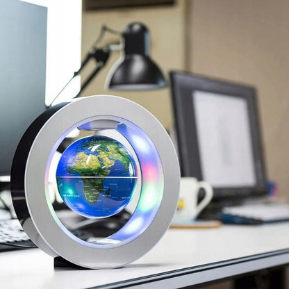 Šviečiantis magnetinis levituojantis gaublys