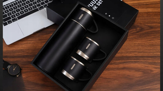 TERMOSAS SU PUODELIAIS 500ml +3 KUBELIAI PLIENO RINKINYS DOVANA KALĖDOMS KALĖDŲ SENELIUI