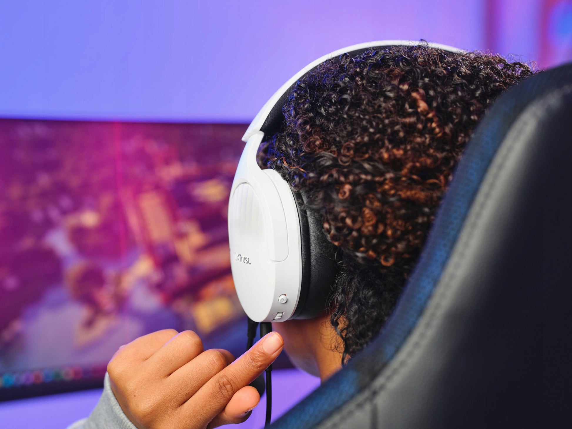 TRUST GXT489W FAYZO Ausinės Baltos