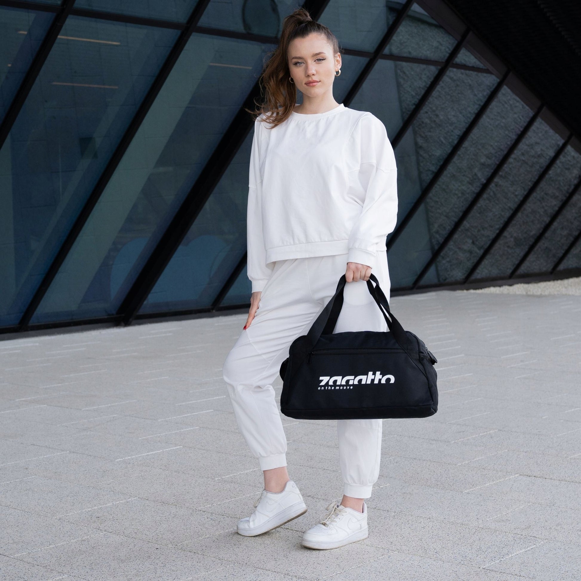 Juodas lengvas sportinis kelioninis krepšys vyrams ir moterims, skirtas sporto salei ZAGATTO