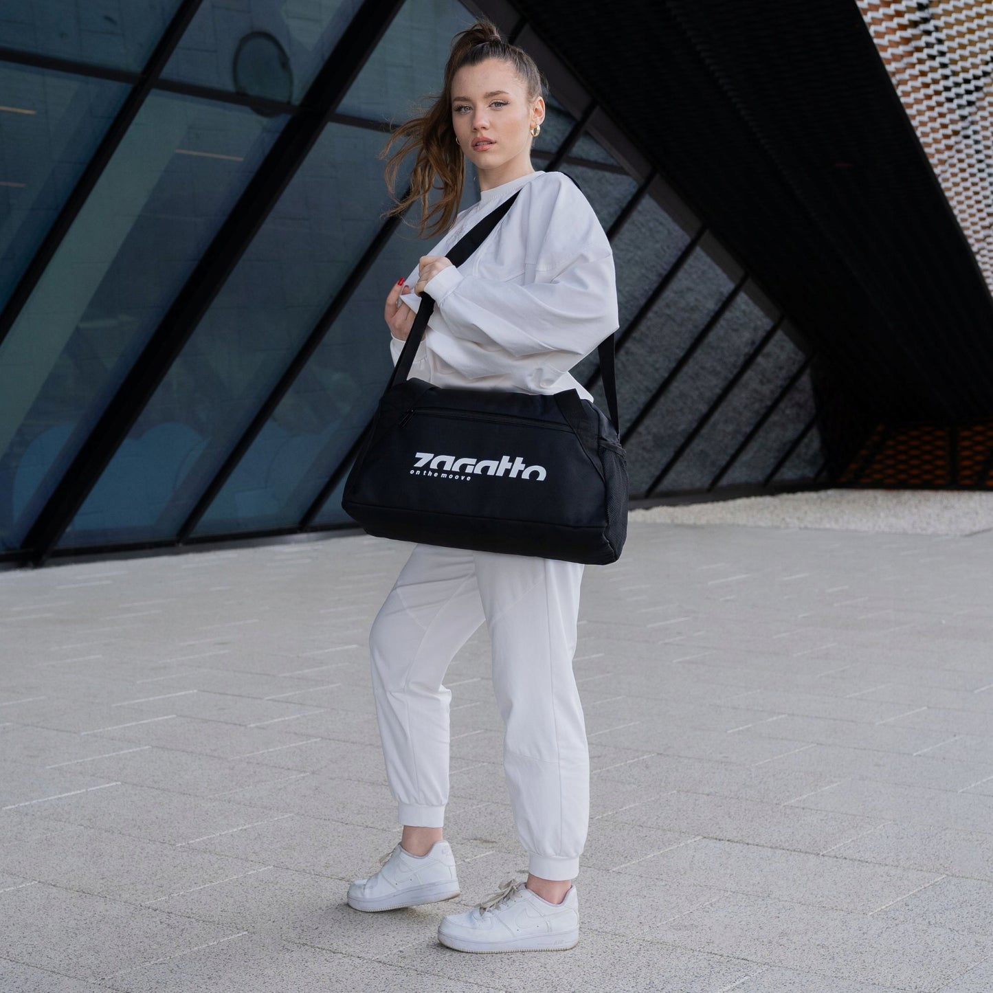 Juodas lengvas sportinis kelioninis krepšys vyrams ir moterims, skirtas sporto salei ZAGATTO