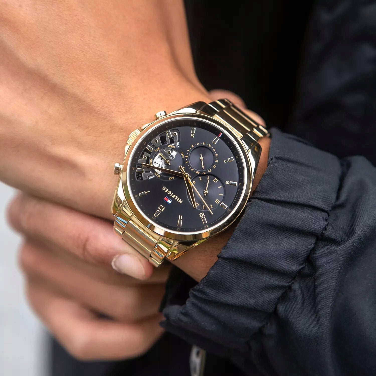 Laikrodis TOMMY HILFIGER 1710447 BAKER Auksinis Originalus + Dėžutė