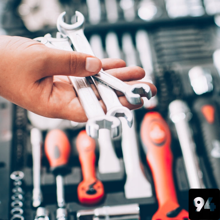 SUKILTYNIŲ RAKTŲ KOMPLEKTAS 94 ELEMENTAI DIDELIS TVIRTAS