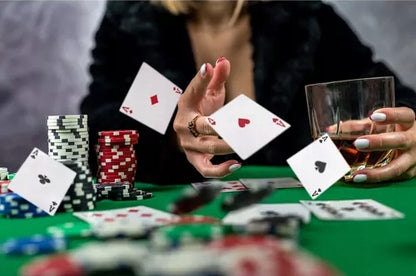 Pokerio Žetonų Rinkinys Texas Hold'em + 2 Kortų Kaladės
