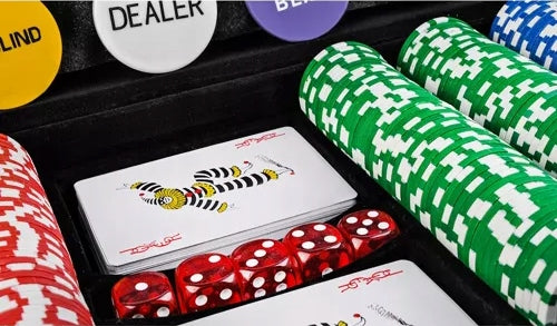 Pokerio Žetonų Rinkinys Texas Hold'em + 2 Kortų Kaladės