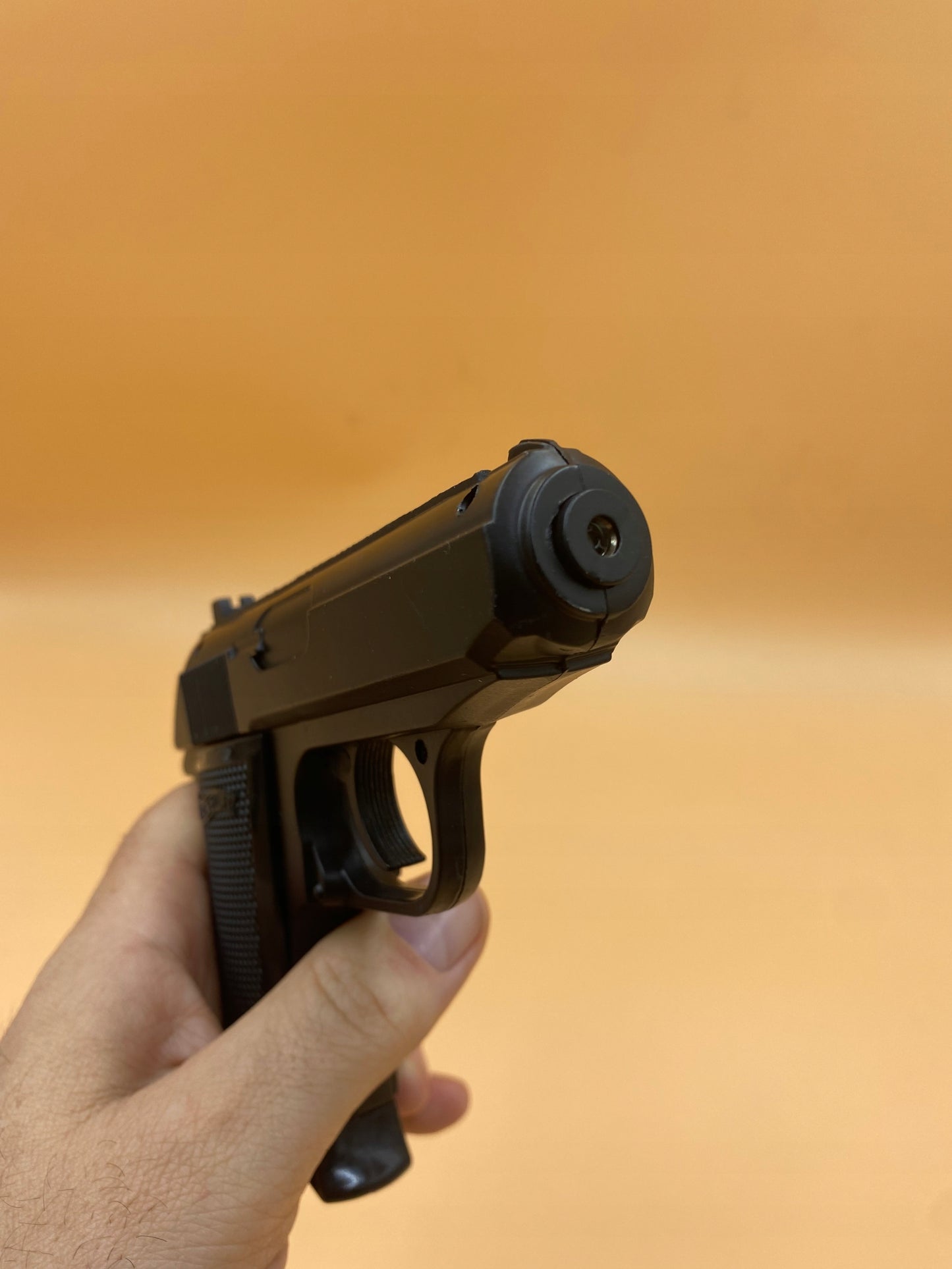 Dujinis degiklis Pistoletas Walther PPK+dėklas