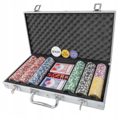 Premium Pokerio Rinkinys | 300 Žetonų, Lagaminas, Kortos, Kauliukai