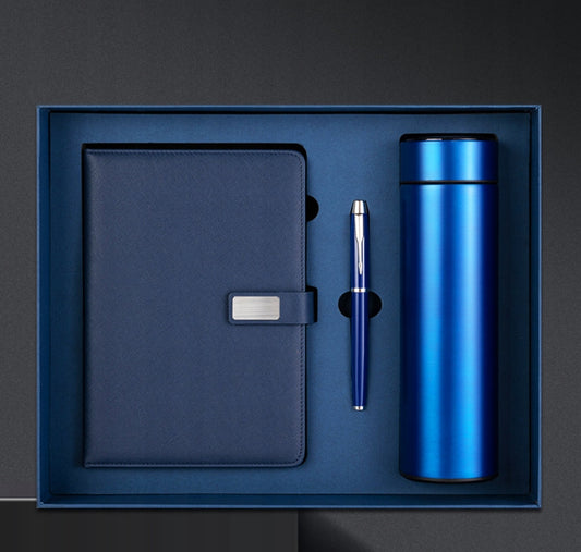 Mėlynas termopuodelio ir užrašinės dovanų rinkinys Kalėdoms ir dovanoms