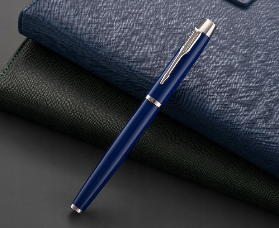 Mėlynas termopuodelio ir užrašinės dovanų rinkinys Kalėdoms ir dovanoms