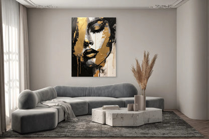 Abstraktus auksinis moters portretas ant drobės, glamūrinis stilius, 60 × 90 cm