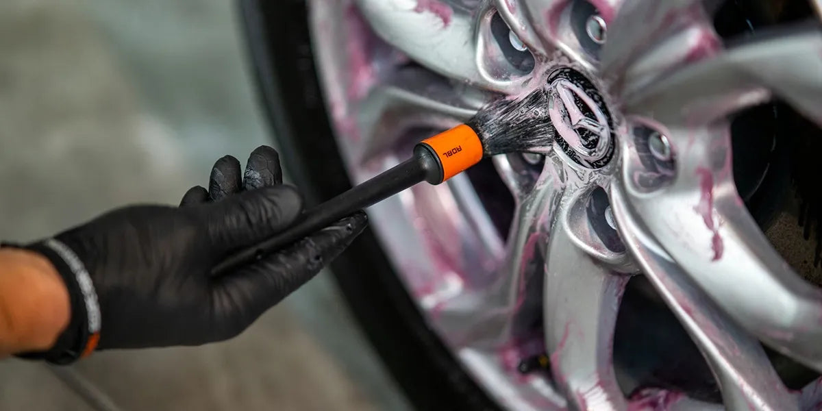 ADBL profesionalus automobilio valymo detalizavimo rinkinys pradedantiesiems – dovana