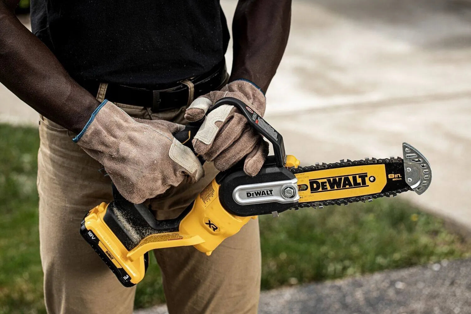 Akumuliatorinis grandininis pjūklas DeWalt DCMPS520N 18V