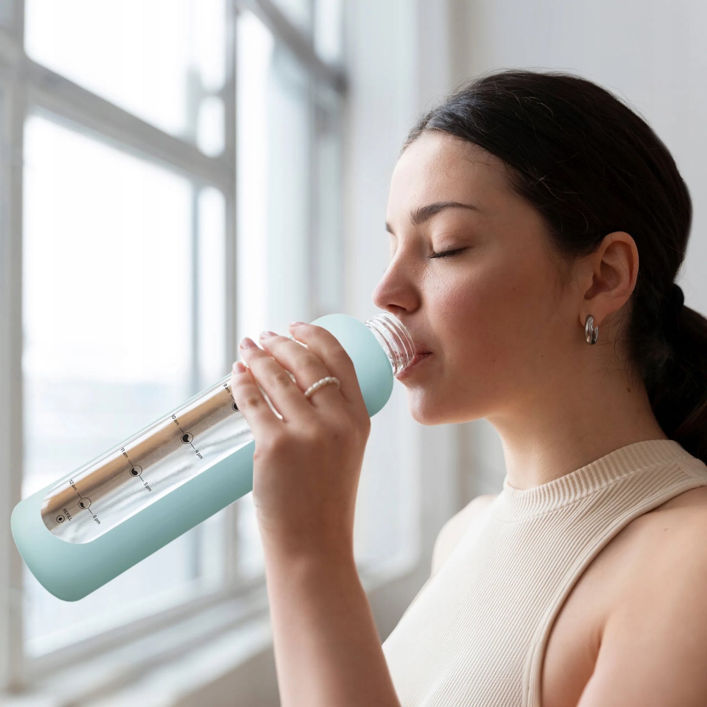 AquaFloow stiklinė gertuvė 1000 ml sandari sportui ir sporto salei
