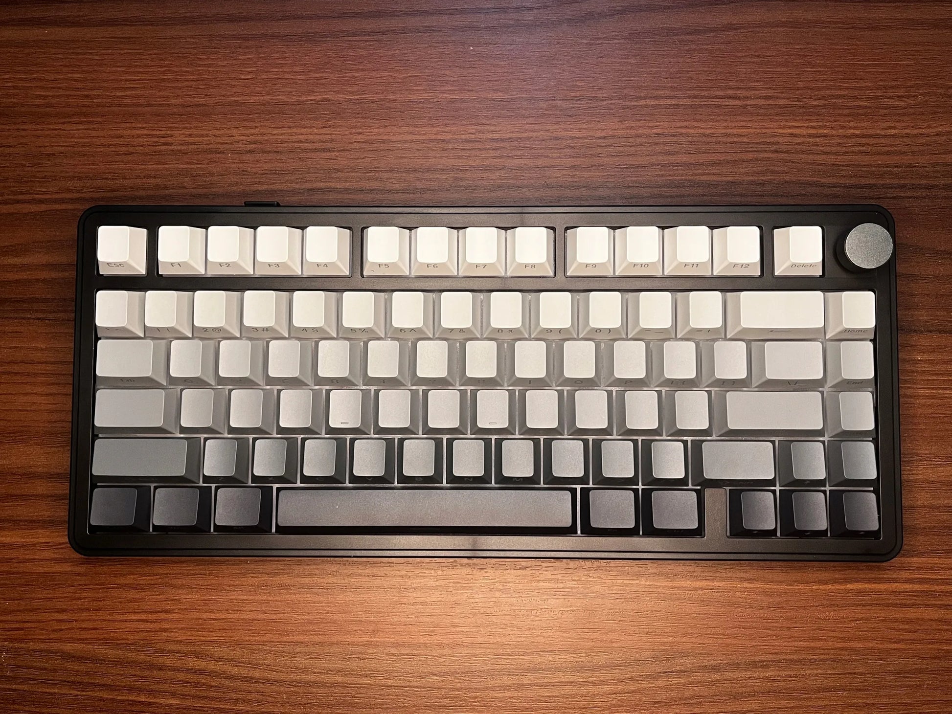Attack Shark X85 mechaninė klaviatūra 75% RGB/tri-mode/White jade switch