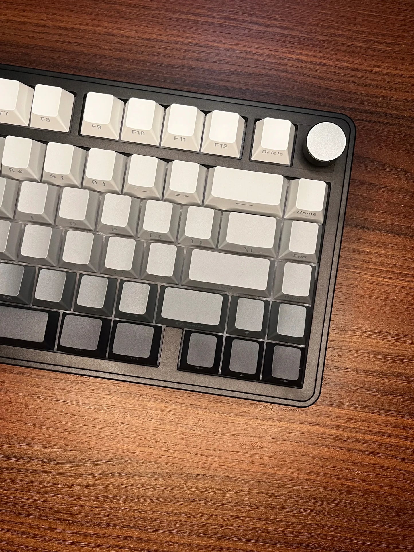 Attack Shark X85 mechaninė klaviatūra 75% RGB/tri-mode/White jade switch