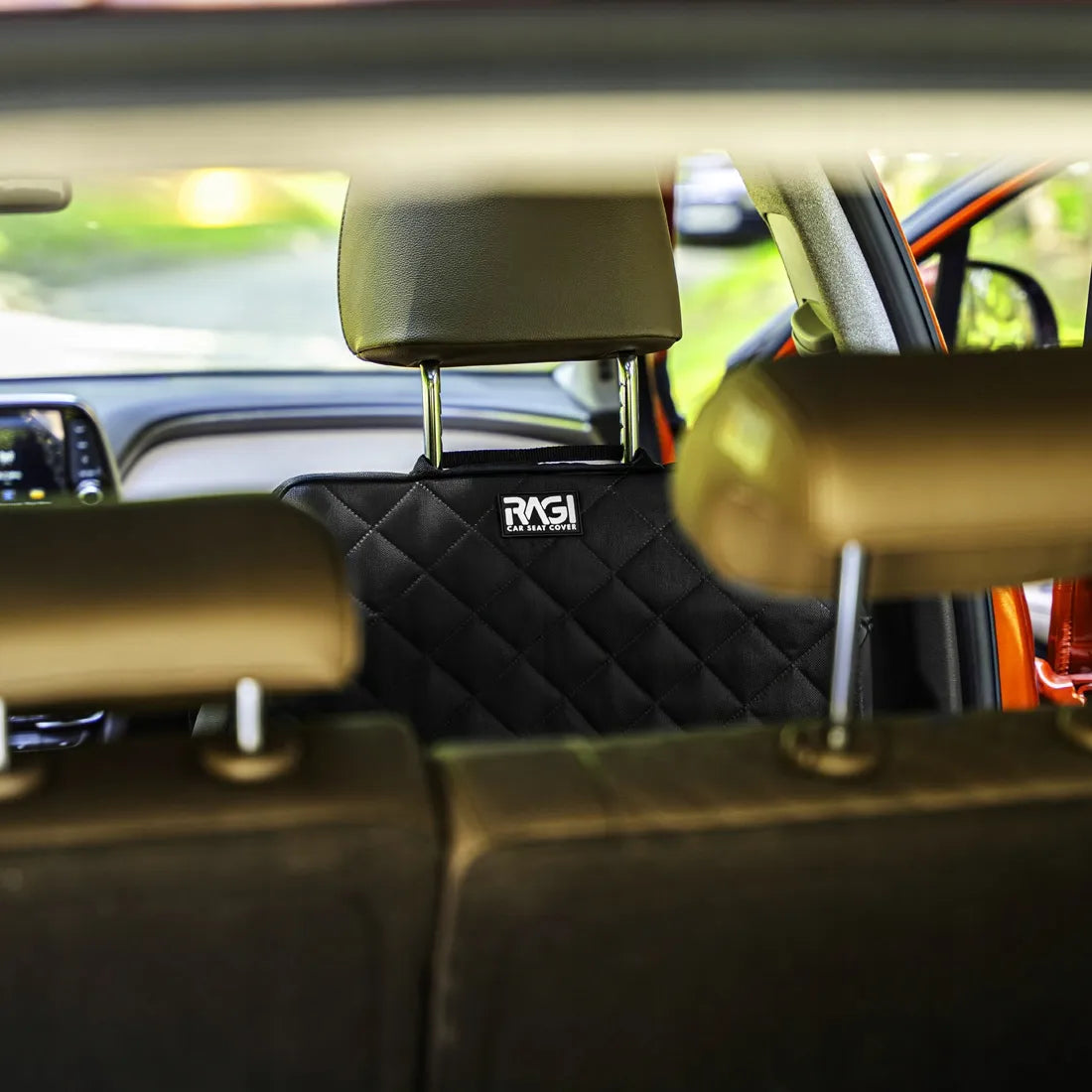 Automobilinės kėdutės apsauginis kilimėlis ir sėdynės užvalkalas 2 viename, ISOFIX