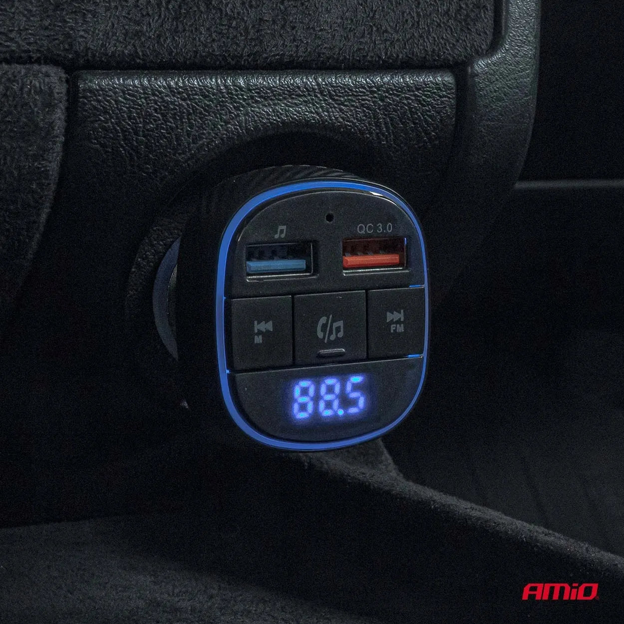 Automobilinis FM siųstuvas 2×USB-A 12V 24V AMIO-04648