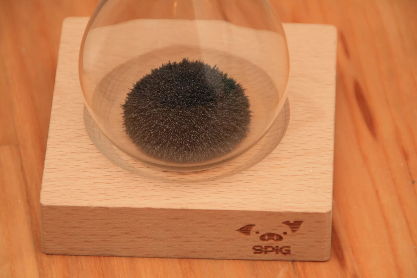 Magnetinis smėlio laikrodis – unikali ir stilinga dovana