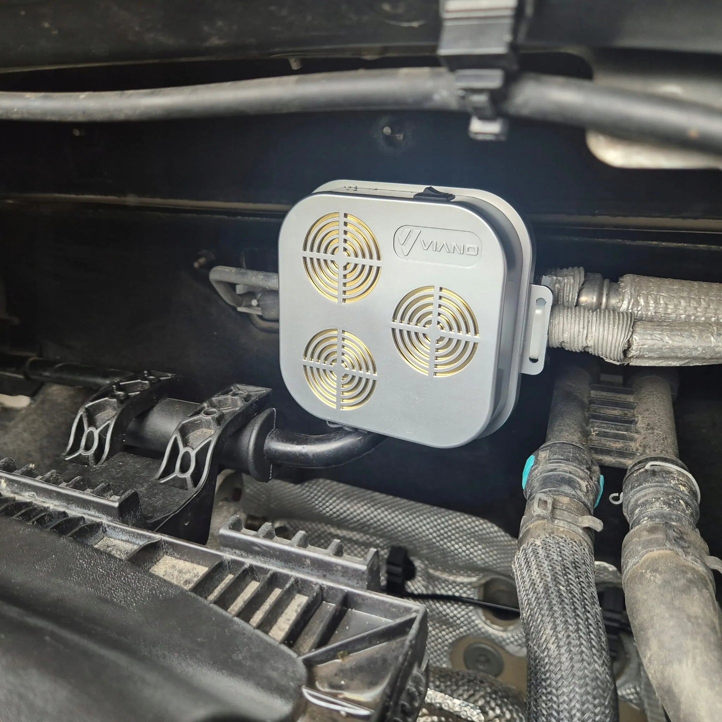 Belaidis automobilių graužikų ir kiaunių atbaidiklis VIANO Power