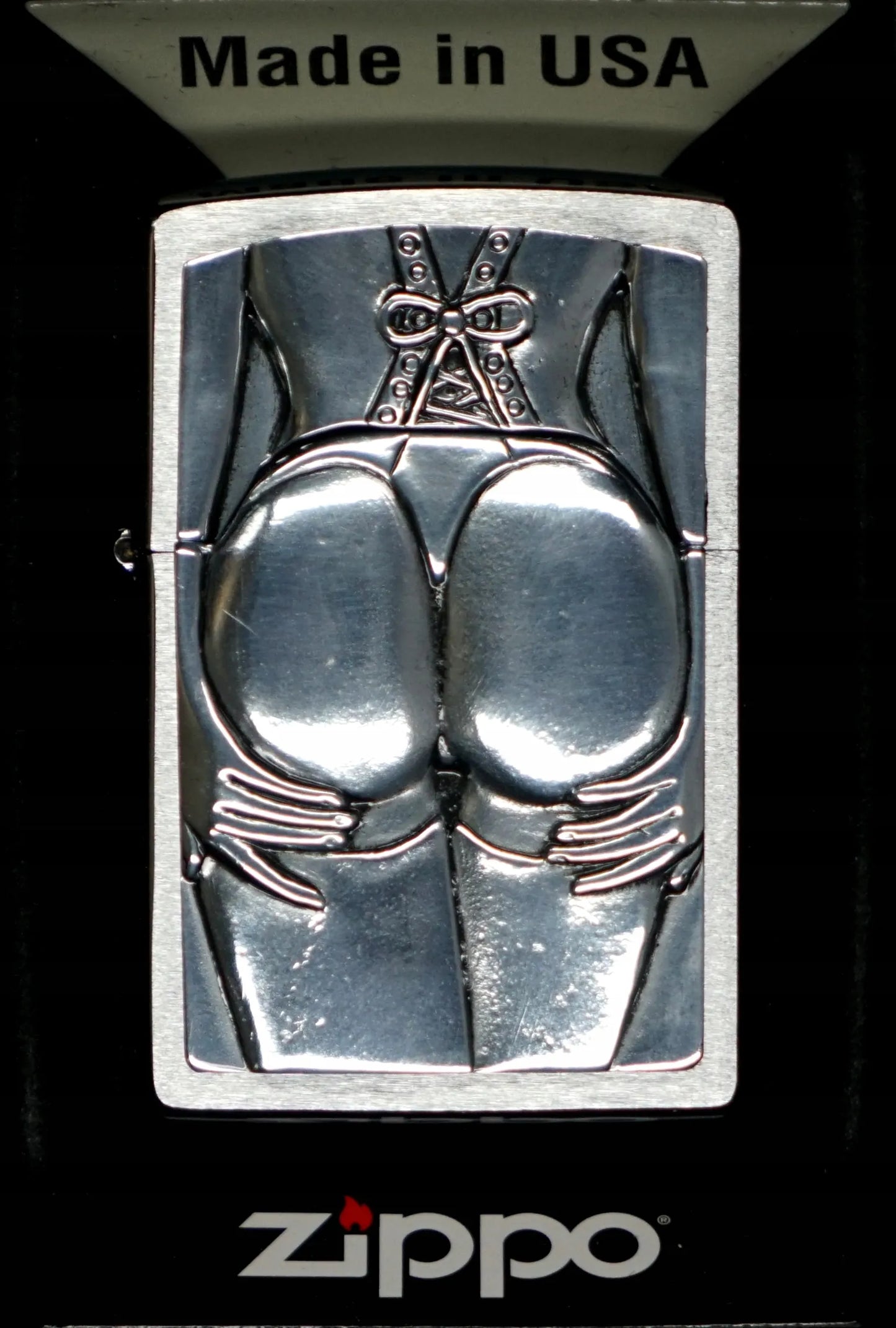 Benzininis žiebtuvėlis Zippo STOCKING GIRL TRICK 1300116, vėjui atsparus