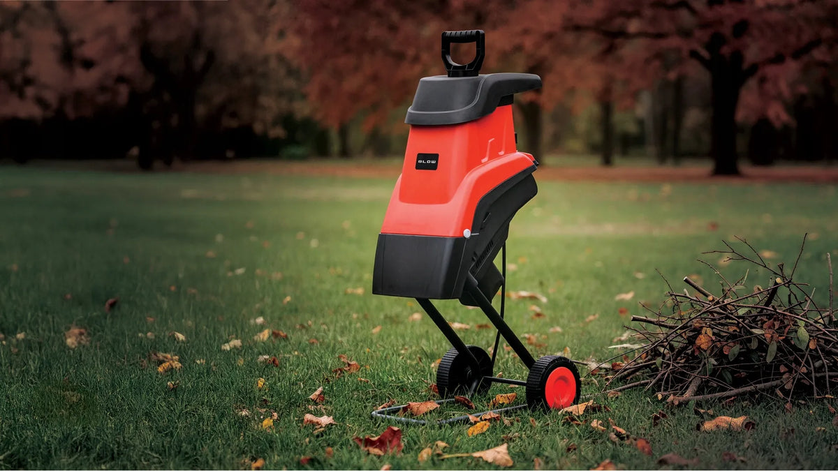 BLOW elektrinis šakų smulkintuvas, 3600 W, iki 45 mm, su 2 × 45 l maišais