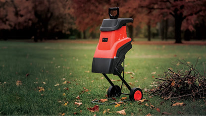BLOW elektrinis šakų smulkintuvas, 3600 W, iki 45 mm, su 2 × 45 l maišais