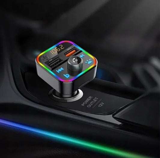 BLOW FM siųstuvas Bluetooth MP3 SD įkroviklis 2xUSB RGB greitas įkrovimas QC3.0