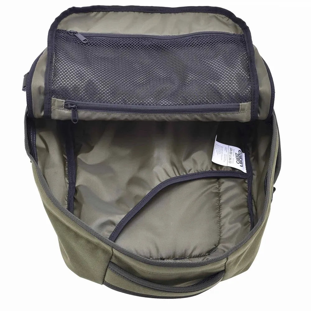 CabinZero kelioninė kuprinė, 20–40 l, žalia