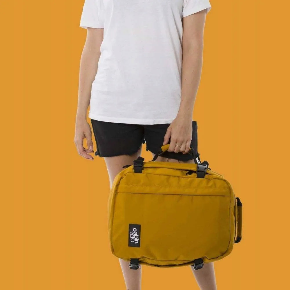 „CabinZero“ rankinio bagažo kuprinė kelionėms lėktuvu, 28 l, CZ08, „Orange Chill“